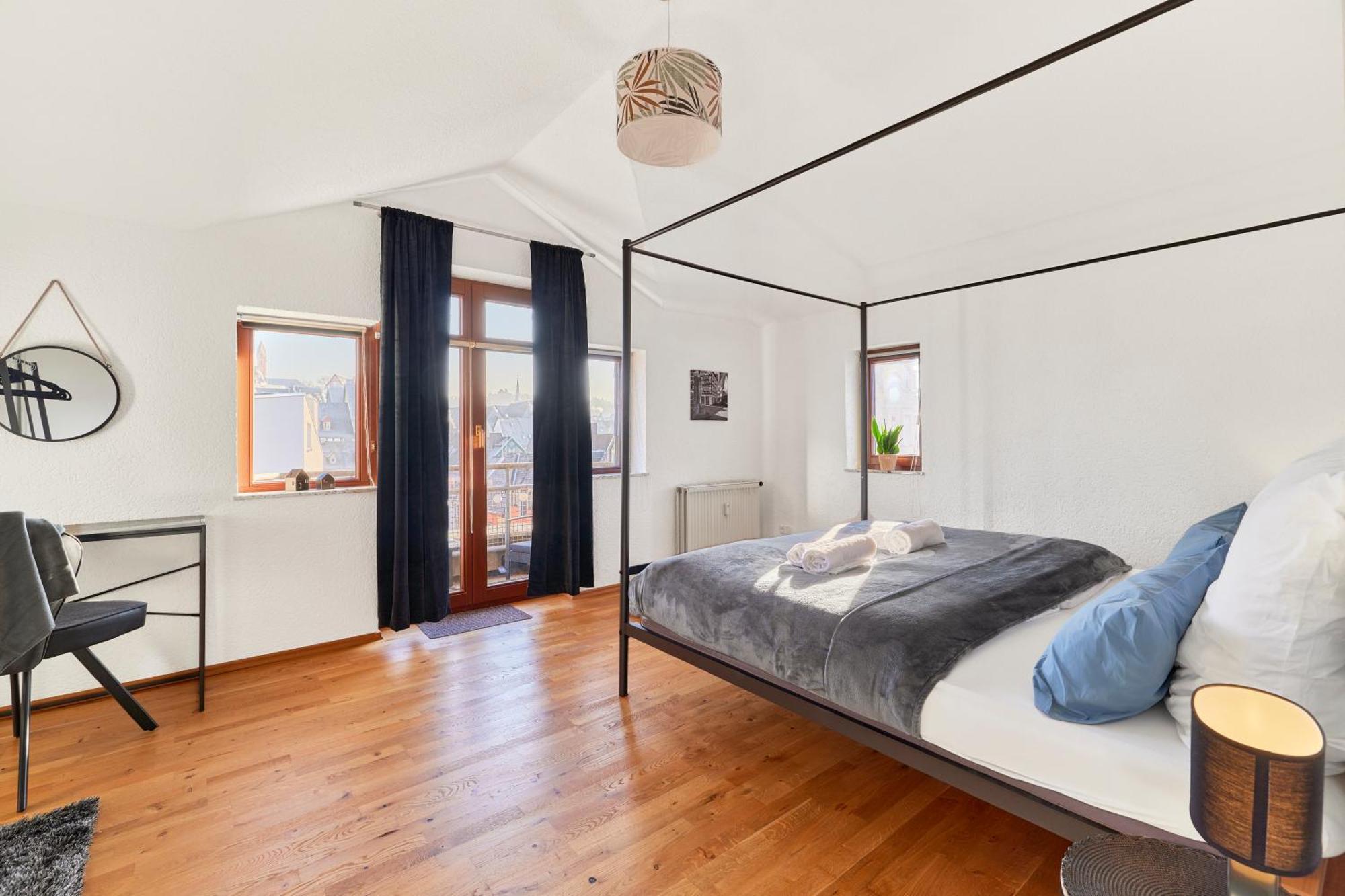Traumferienwohnung Domblick I Parkplatz Inklusive I Zentral Gelegen I Altstadtnaehe I Netflix Limburg an der Lahn Exterior foto
